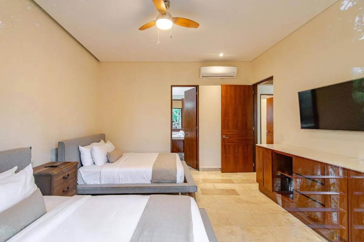 Enjoy Nature At Villa With 100 Year Old Tree, Private Pool & Concierge Service  Tulum